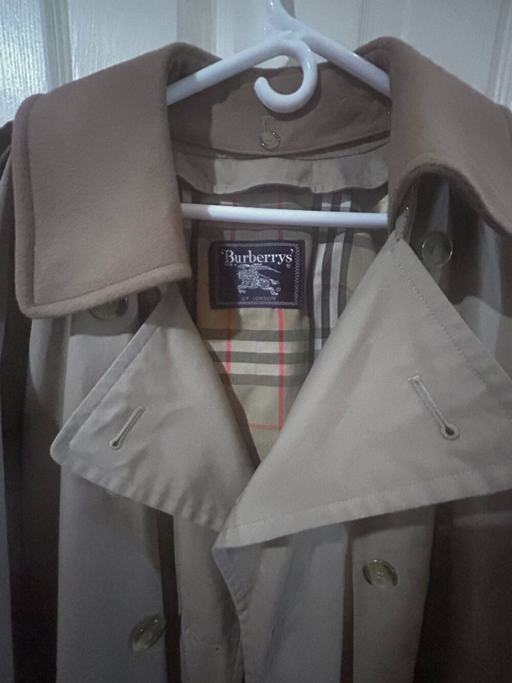 BURBERRY TRENCH COAT - VINTAGE W/WOOL ZIP IN LINER SIZE MEN 42R